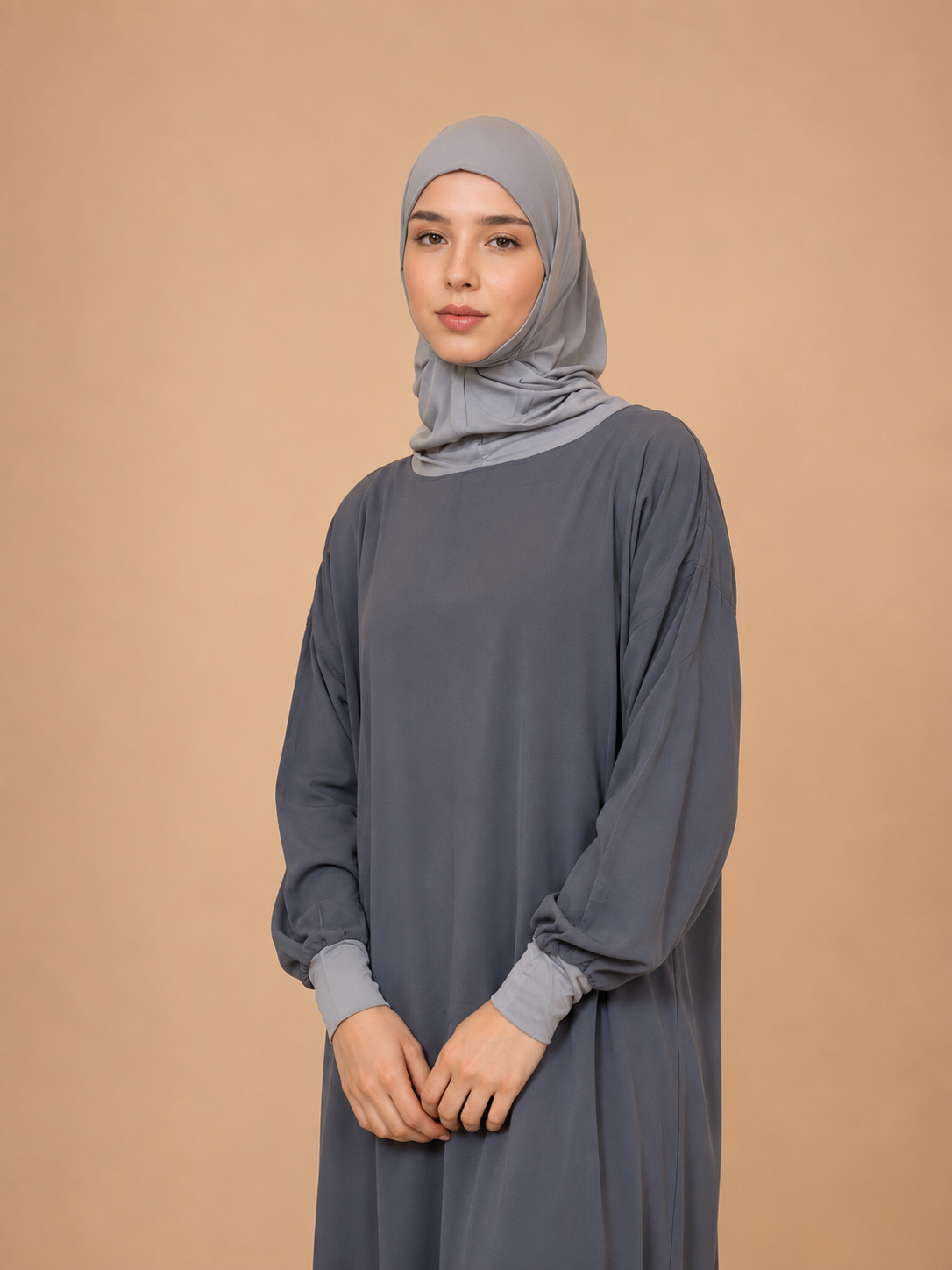 Gebetskleid mit Hijab