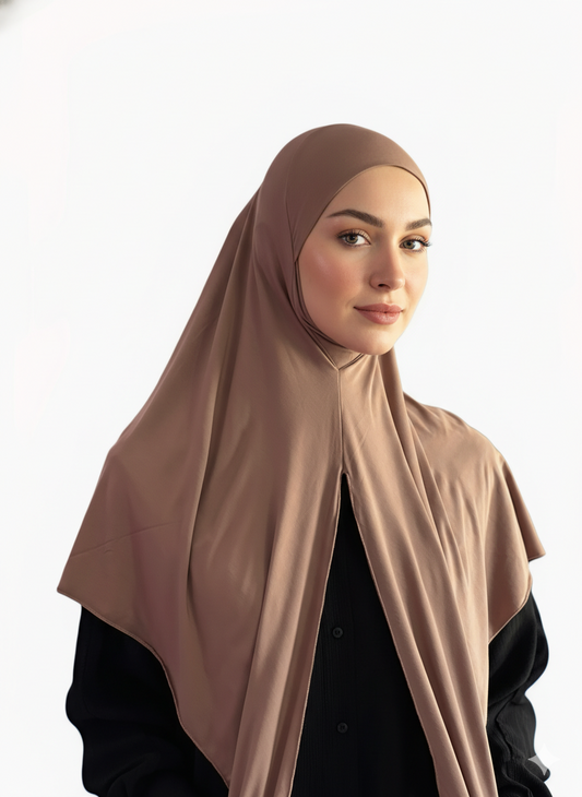 Hijab mit Schlitz
